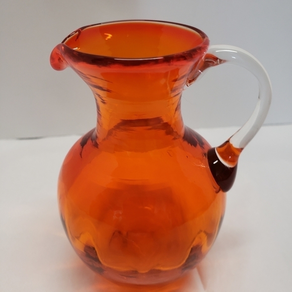 VINTAGE Handblown Orange 🧡 w/clear Handle Glass Art Pitcher Creamer Vase - Picture 2 of 7